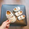 Nuevos Zapatos Individuales para Bebés Niñas Otoño Dulce Estilo Coreano Suela Suave Versátiles Zapatos de Princesa para Niñas Zapatos para Bebés y Niños Pequeños