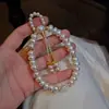"Luz de Luna Blanca" Pulsera de Perlas de Imitación Estilo Francés Suave para Mujer, Nuevo Estilo Chino con un Ambiente Fresco y Elegante