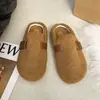 Mules cerrados tipo Birkenstock de suela gruesa, pantuflas de algodón para mujer para exteriores, nuevo estilo otoño e invierno 2026, zapatos de algodón peludos y afelpados para mujer