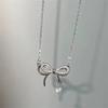 Collar de perlas de mariposa pequeñas, elegante y sencillo, para mujer, regalo de celebridades de Internet, cadena de clavícula de alta calidad que combina con todo, TikTok