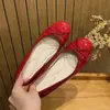 2026 Novo Estilo Nicho Estilo Francês Gentil Bico Redondo Laço Sapatilhas Baixas Slip-on Sapatos Rasos da Moda