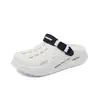 Zuecos de verano para hombre fabricados en fábrica, sandalias deportivas cómodas para la playa, pantuflas de doble uso con punta cerrada y suelas gruesas