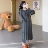 Vestido de Maternidade Tricô Design Falso Duas Peças Gola Redonda Alça de Amarrar Costurado Redutor de Idade Cobertura da Barriga Novo Estilo Primavera 2026