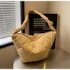 Bolsa Tote Transversal de Grande Capacidade, Versão Original de Alta Qualidade de Bolsa de Roupas de Algodão, Suporta Personalização, Mesmo Estilo do Xiaohongshu, Disponível para Atacado