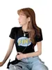 Camiseta de Manga Corta con Cuello Redondo Estilo Hong Kong para Mujer 2024 Verano Cintura Alta Todo Fósforo Ajustada Estampada Ombligo Abierto Popular Cyber Top Corto