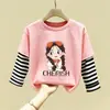 Camiseta de algodón puro para niñas, estilo patchwork, cuello redondo, manga larga, nueva colección primavera y otoño 2026, estilo fino, top versátil de dibujos animados para niños mayores