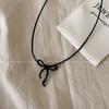 Collar Coreano de Moda Imitación Ágata Negra con Colgante de Lazo, Cadena para Clavícula, Cadena para el Cuello, Cadena Apilable de Nicho de Lujo Ligero