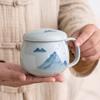 Caneca de cerâmica azul antiga pintada à mão com paisagem, para escritório, pessoal, especial, com filtro separador de água para chá e tampa