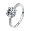 Anéis Imitação Moissanite Mais Vendidos para Mulheres em Transmissão Ao Vivo Transfronteiriça, Um Quilate, Seis Garras, Vários Estilos, Anéis de Casamento Estilo Ins, Anéis de Casal, Fornecimento de Joias