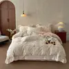 Capa de Edredom Estilo Retrô Francês com Renda e Estampa Floral, Conjunto de Roupa de Cama Feminino de Algodão e Linho de Quatro Peças, Lençol Macio para Cama de 1,8m