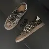 Em Estoque~ Tênis de Treino Alemão Retro de Couro Genuíno com Crina de Cavalo e Estampa de Leopardo para Mulheres Novidade Primavera e Outono 2025 Tênis Casuais Sapatos Forrest Gump