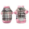 Amazon Ropa Nueva para Mascotas Ropa de Otoño e Invierno Ropa de Dos Patas para Gato Perro Chaqueta Gruesa Cálida de Terciopelo de Cordero Fábrica