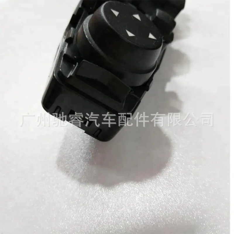 70a1fbfd-951f-45f3-a28c-dd9cc8