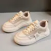 Nuevas zapatillas de malla blancas para mujer 2024 verano suela gruesa zapatos de malla para aumentar altura para mujer transpirables resistentes al desgaste zapatillas deportivas casuales