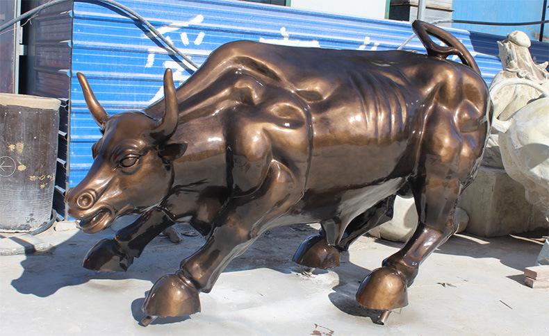 玻璃钢华尔街牛 仿铜动物雕塑