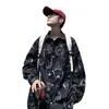 Camisa de lapela manga longa com estampa de desenho animado completa masculina primavera e outono 2024 nova simples casual oversized camisa externa