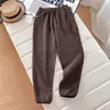 ¡Estilo coreano! ¡Alta calidad! Pantalones casuales para mujer de alta resistencia, bordado de etiqueta pequeña, cintura elástica, forro polar, hipoalergénicos, cálidos y cómodos.