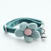 Collar de red con flores rojas para gatos, campana ajustable para gatos, lindo collar para perros pequeños y gatos, suministros para mascotas al por mayor