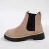 Comércio Exterior Transfronteiriço Tamanho Grande Botas Curtas Femininas 2026 Outono Inverno Novo Veludo Casual Bico Redondo Slip-on Botas Martin Atacado