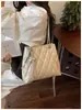 Bolso Acolchado con Cadena de Moda Versátil para Mujer 2026 Nuevo Modelo de Gama Alta Versátil para el Trabajo Bolso de Hombro Cruzado Tote