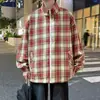 Jaqueta xadrez retalhada falsa de duas peças para homens, casaco estilo americano para primavera e outono com gola lapela, top casual reversível, moderno