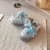 Zapatos Deportivos Casuales de Malla Transpirable Populares para Niños Estilo Alemán Entrenamiento 2026 Verano Nuevos Estilo Coreano Niñas Lindos Dibujos Animados