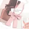 Gravata borboleta uniforme JK raiz de pena ciano-avermelhada cor sólida ângulo oblíquo japonês estudante raiz de pena gigante flor de gola uniforme de marinheiro objeto pequeno