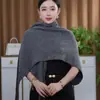 Chal de Punto de Lana con Lentejuelas Otoño e Invierno 2025 Moda Más Fácil de Combinar Protector de Cuello Bufanda Cálida Bufanda Triangular Exterior de Viaje para Mujer