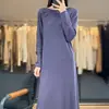 Vestido de Tricô Gola Redonda 100% Lã Feminino Outono e Inverno Novo Solto Emagrecedor Vestido Suéter Longo Linha A Saia Base
