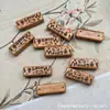 Madeira de Pessegueiro Antiga Quatro Vias Riqueza, Paz e Alegria Conjunto de Duas Peças DIY Acessórios para Joias de Contas Budistas Pulseira Pingente Artigo