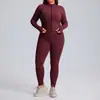 Conjunto de Roupa Esportiva Transfronteiriça Novo de Secagem Rápida para Mulheres, Roupa Fitness de Alta Elasticidade Plus Size, Conjunto de Roupa de Yoga de Três Peças com Manga Longa