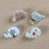 Broche de Peluche de Animales Grandes y Pequeños de Dibujos Animados Muñeca Cadena Colgante Chirriante Llavero Colgante Pequeño Pasador Joyería