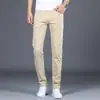 Pantalones casuales de alta gama para hombre 2026 nuevo modelo, pantalones rectos de color caqui ajustados para hombre, nueva colección de otoño