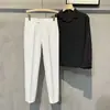 Pantalones Cortos Cónicos para Hombre para Verano, con Tacto Fluido, Color Sólido, Estilo Británico, Sin Arrugas, Corte Delgado, Cintura Elástica en Ambos Lados, Pantalones de Vestir para Hombre