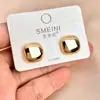 Pendientes Metálicos Brillantes de Alta Gama Personalizados Estilo Europeo y Americano Transfronterizos, Pendientes Sencillos de Perlas Redondas, Pendientes de Diseño Retro Francés