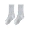 Calcetines preppy de media pantorrilla para niños, calcetines nuevos de estilo coreano de color liso para niñas, adecuados para primavera, otoño y todas las estaciones, calcetines de invierno para bebé, calcetines para estudiantes