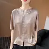 Camiseta de verão sucesso em cetim com gola tesoura de manga curta para mulheres, top texturizado com decote V meio aberto, blusa básica de manga curta com caimento solto para mulheres