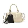 Bolso Retro Boston de PU para Mujer 2025 Nuevo Versátil para Traslado de un Solo Hombro Cruzado Bolso Cuadrado Pequeño Bolso Almohada Portátil
