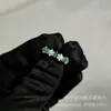 Anel de Prata Banhada com Calcedônia Verde Gelo Incrustada Estilo Chinês Novo, Anel de Jade Ajustável para Mulheres, Joia de Ágata Verde Claro