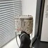 Exquisito Minibolso para Mujer 2025 Nuevo Verano Versátil Bolso Cruzado con Cadena Super Popular de Moda Bolso Cuadrado Pequeño