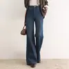 Jeans acampanados azul oscuro para mujer, nuevo estilo otoño 2026, de cintura alta, pierna recta, adelgazantes, elásticos y que no se pegan.