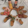 Sandalias de cuña con hebilla metálica transfronterizas en stock 2026 nuevo estilo de verano plataforma talla grande sandalias sin cordones de suela gruesa para mujer