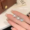 Clavos Explosivos de Zircón para Hélice de Oreja para Orejas Perforadas, No Necesitas Quitártelos al Dormir, Exquisitos Pendientes de Trébol de Cuatro Hojas para Mujeres