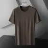Camiseta de Hielo de Seda Japonesa Moderna para Hombre de Manga Corta Color Sólido Verano Delgada 2025 Secado Rápido Elástica Top de Hielo de Media Manga Tendencia