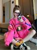 La popular línea de este año suéter holgado con graffiti para mujer estilo ins coreano de dibujos animados que reduce la edad de longitud media versátil top de moda