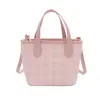 Bolso Pequeño de Cuadros Transfronterizo para Mujer 2025 Nuevo Bolso Versátil de Hombro Cruzado Bolso Tipo Satchel Cubo Popular Estilo Coreano de Este Año