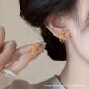 Pendientes Pequeños de Flor, Pendientes Pequeños Dorados Transfronterizos para Mujer, Pendientes Versátiles de Gama Alta Estilo Bohemio de Verano con Flores