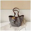 Bolso retro casual de gran capacidad para mujer, nuevo bolso de mano otoño 2026, bolso tipo cesta de hombro único de gran capacidad