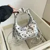 Bolsa Plissada Tendência Outono para Mulheres 2026, Bolsa de Ombro Versátil Única e Estilosa, Bolsa Transversal Doce Versátil com Corrente