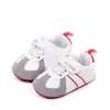 Sapatos de Criança Primavera e Outono Sapatos de Bebê Masculinos e Femininos Sapatos de Treino Alemães 0-1 Ano Sola de Tecido Tênis Casual BHX4032